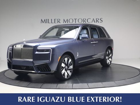 Used 2025 Rolls-Royce Cullinan AWD/4WD image 1