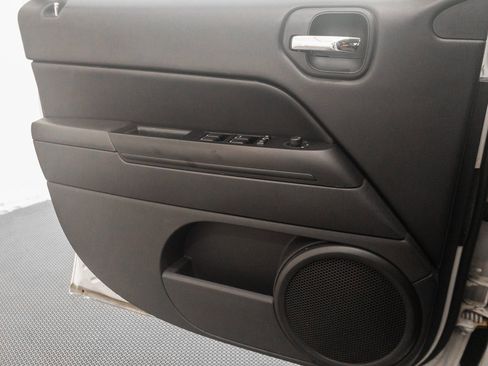 Used 2012 Jeep Patriot Sport w/ PWR Value Group image 27