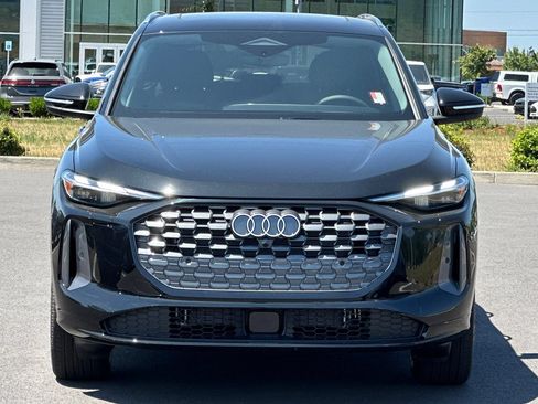 Used 2025 Audi Q5 Premium w/ Convenience Package AWD/4WD image 8