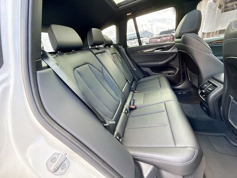 Used 2022 BMW X3 M40i AWD/4WD image 32
