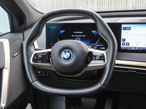 Used 2025 BMW iX xDrive50 w/ Premium Package image 11