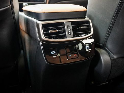 Used 2023 Lexus RX 350 Premium image 11