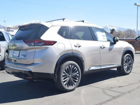 New 2026 Nissan Rogue Platinum w/ Platinum Premium Package image 7