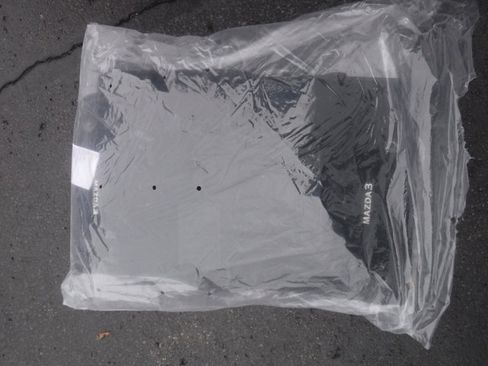 Used 2023 MAZDA MAZDA3 s image 40