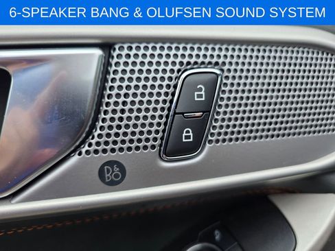 Used 2022 Ford Explorer Timberline w/ Timberline Technology Package AWD/4WD image 15