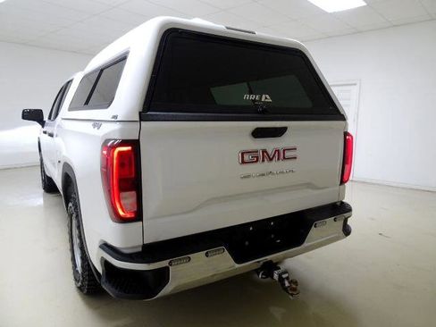Used 2021 GMC Sierra 1500 4x4 Double Cab w/ Convenience Package image 12