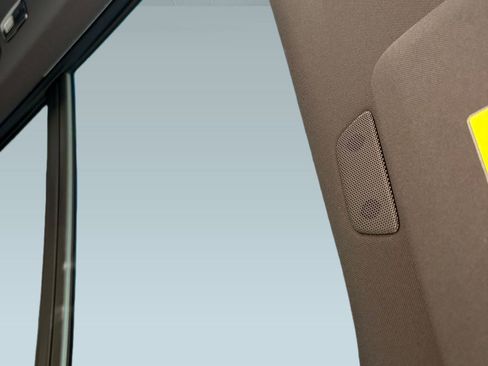 New 2026 Volvo XC90 B5 Core w/ Protection Package image 31