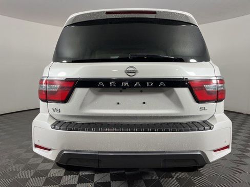 Used 2023 Nissan Armada SL image 6