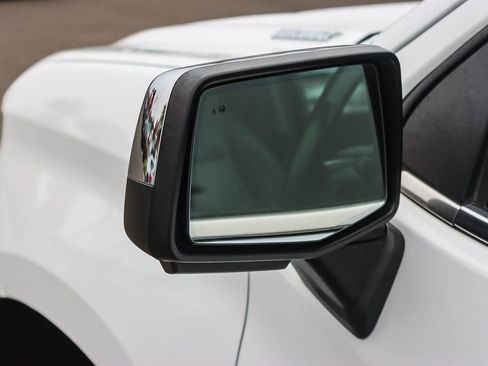 Used 2021 Chevrolet Silverado 1500 LTZ w/ Z71 Off-Road Package image 15