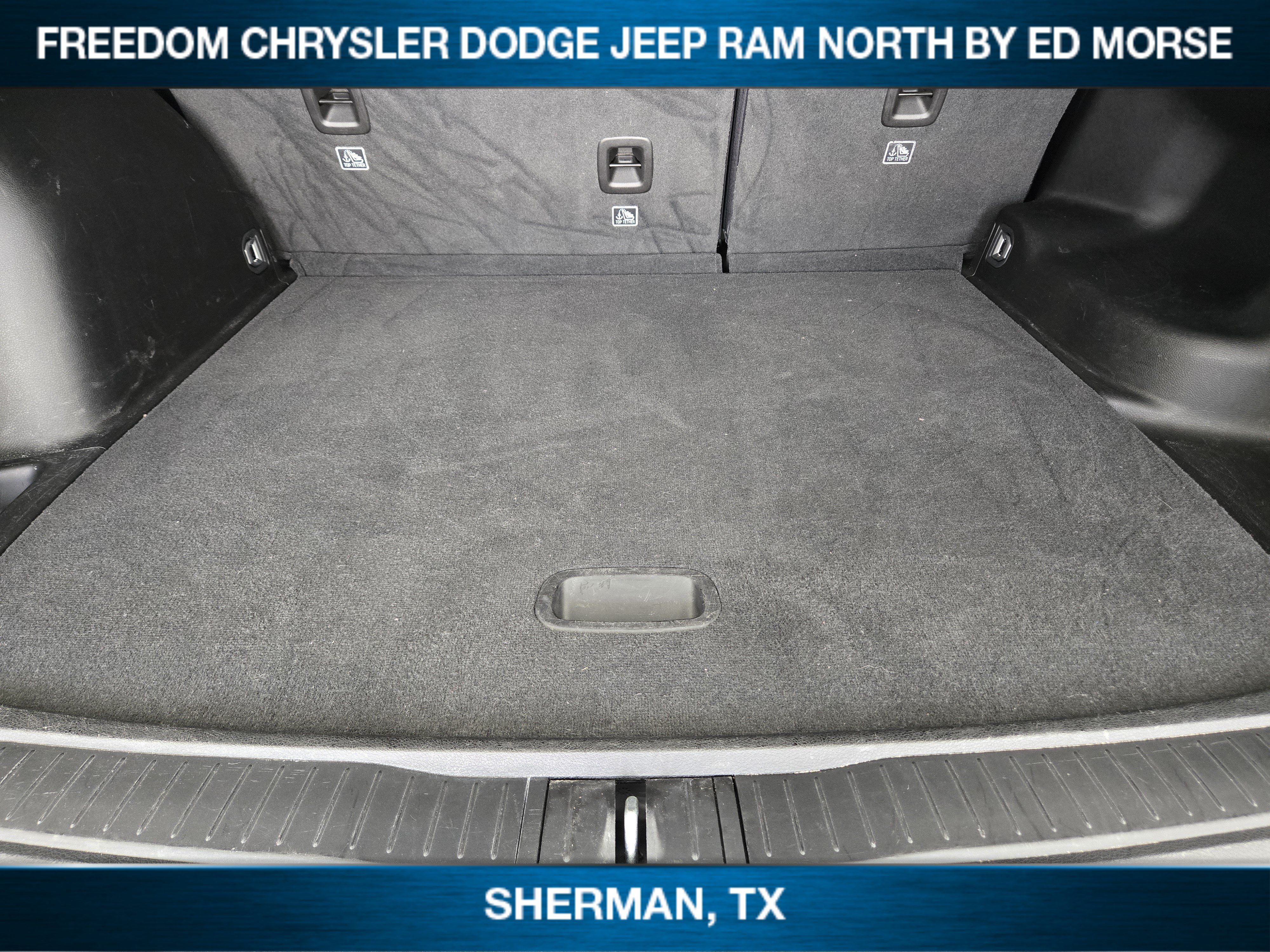Used 2025 Jeep Grand Cherokee Altitude AWD/4WD image 22