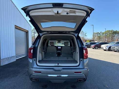 Used 2023 GMC Acadia Denali image 24