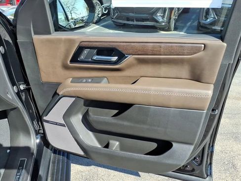 New 2026 GMC Yukon XL Denali Ultimate image 28