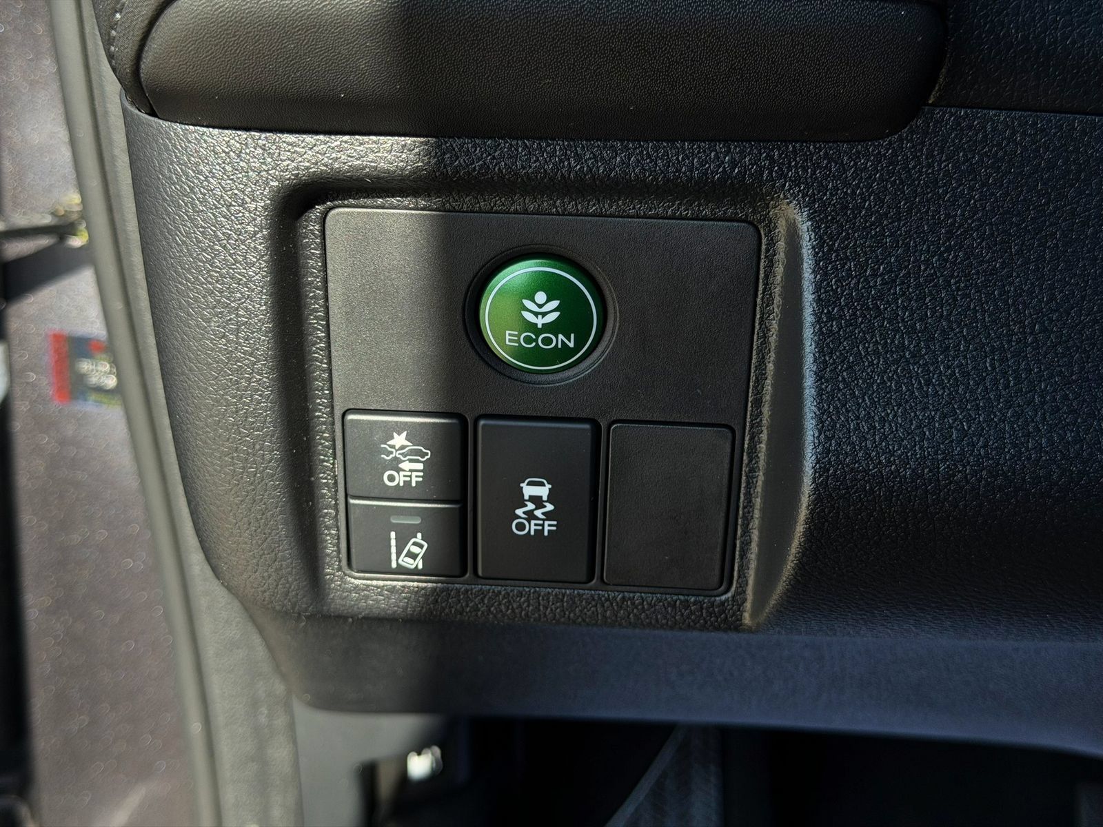 Used 2022 Honda HR-V EX-L image 25