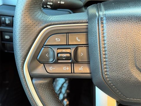 Certified 2025 Toyota 4Runner SR5 image 26