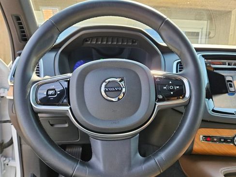 Used 2024 Volvo XC90 T8 Plus AWD/4WD image 23