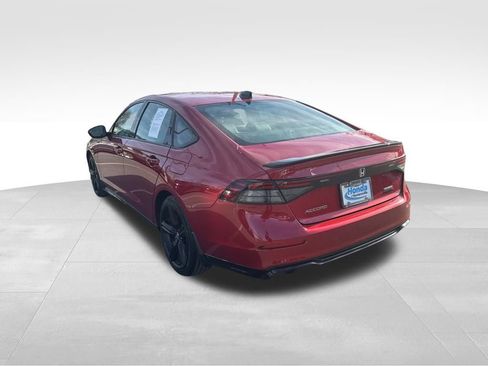 Used 2024 Honda Accord Sport image 6