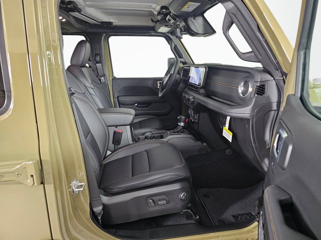 New 2026 Jeep Gladiator Sport AWD/4WD image 39