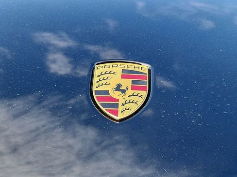 New 2026 Porsche Macan image 26