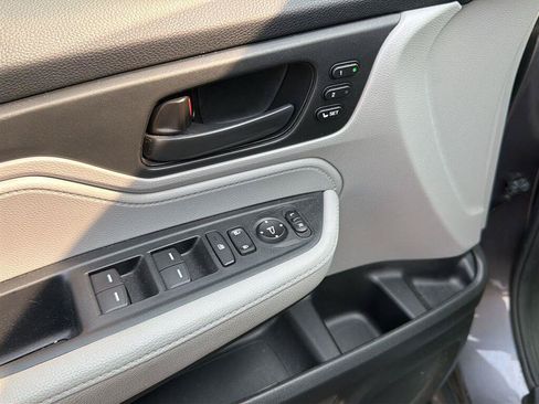 Used 2024 Honda Odyssey EX-L image 10