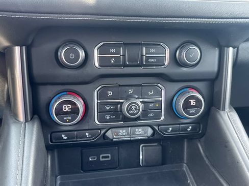Used 2021 Chevrolet Tahoe LT AWD/4WD image 19