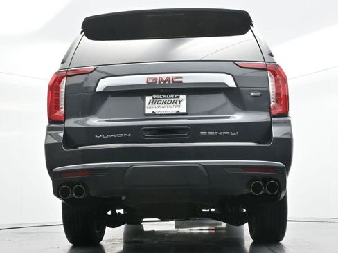 Used 2021 GMC Yukon XL Denali w/ Denali Premium Package AWD/4WD image 52