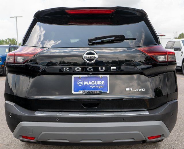 Used 2021 Nissan Rogue SL AWD/4WD image 7