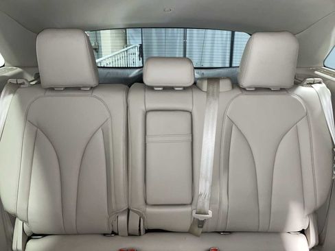 Used 2017 Lincoln MKC Premiere image 22