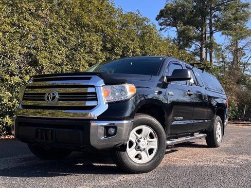 Used 2016 Toyota Tundra SR5 image 1