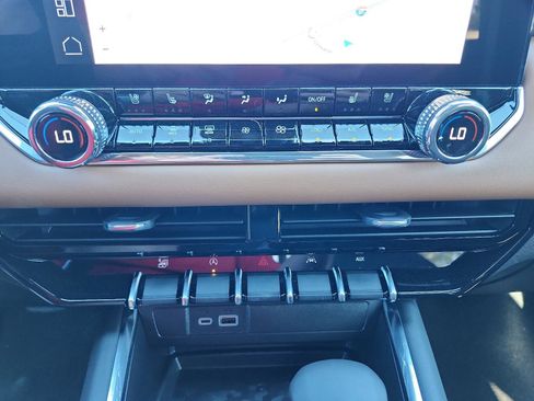 New 2026 GMC Canyon AT4 w/ Technology Plus Package image 13