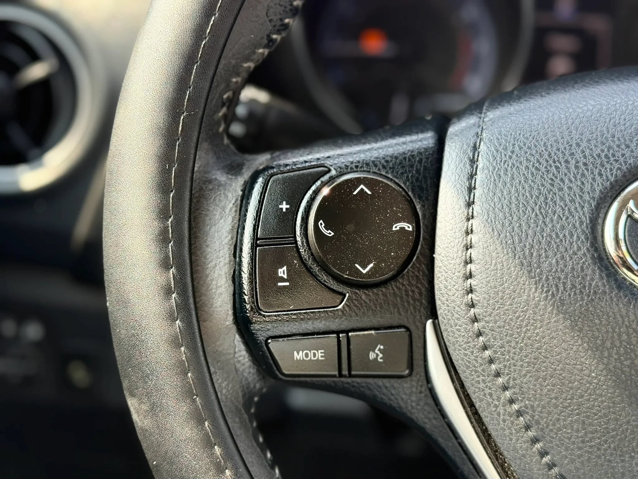 Used 2017 Toyota Corolla iM FWD image 28
