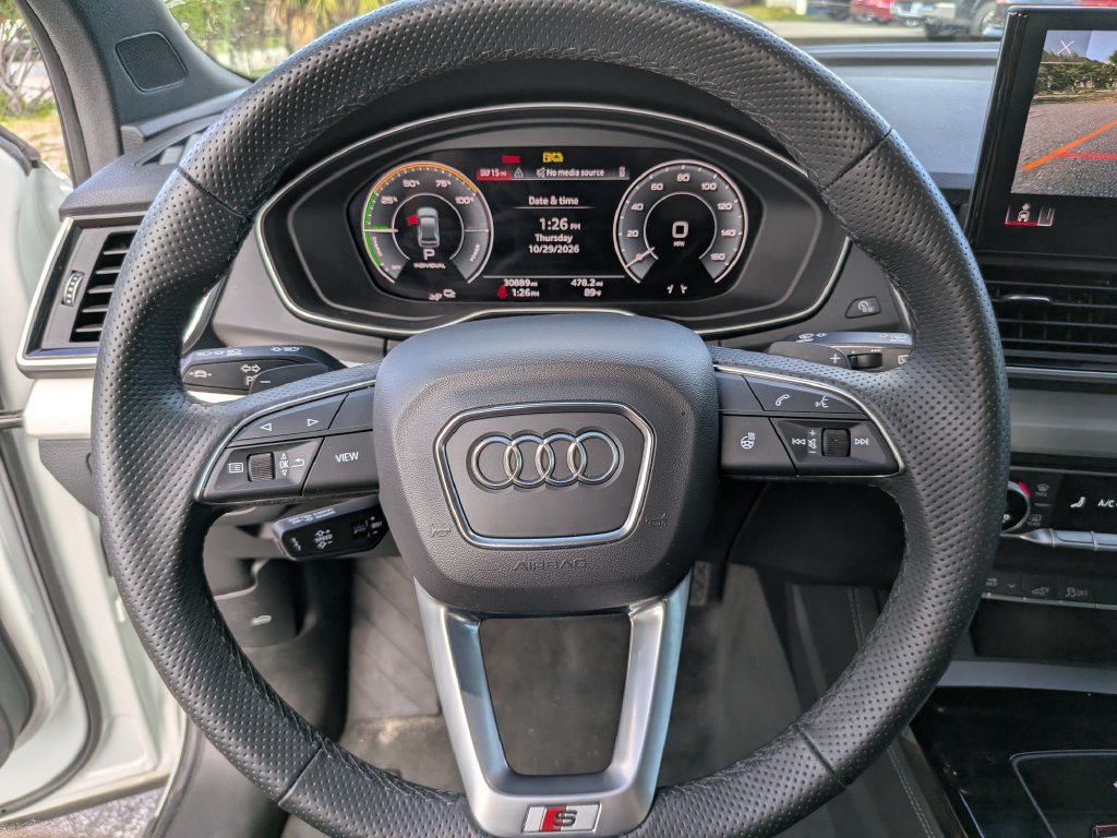 Used 2024 Audi Q5 e Premium Plus w/ Premium Plus Package AWD/4WD image 34