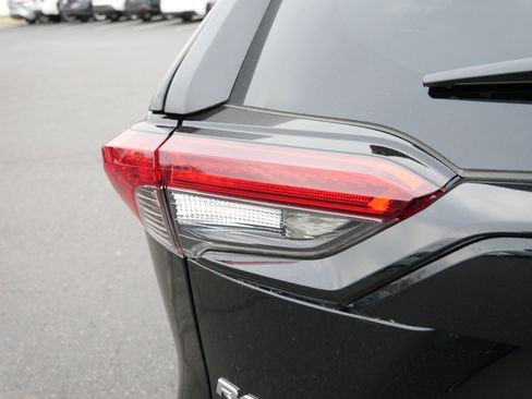 Certified 2025 Toyota RAV4 XLE Premium image 17