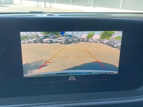 Used 2025 Buick Envista Sport Touring image 17