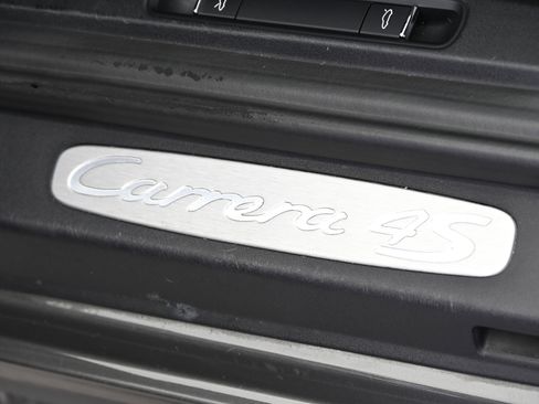 Used 2014 Porsche 911 Carrera 4S image 27
