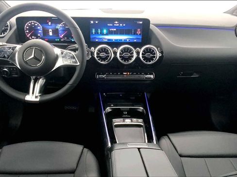 Used 2026 Mercedes-Benz GLA 250 image 19