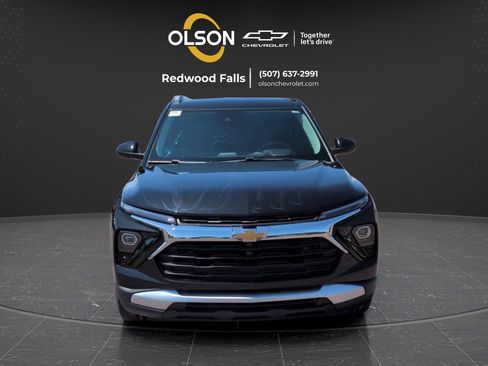 Used 2024 Chevrolet TrailBlazer LT w/ Convenience Package AWD/4WD image 8