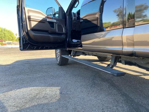 Used 2020 Ford F250 King Ranch w/ King Ranch Ultimate Package AWD/4WD image 24