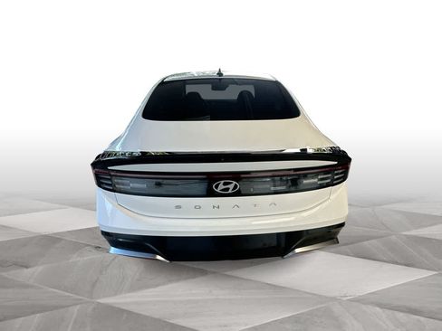 Used 2026 Hyundai Sonata SEL FWD image 7