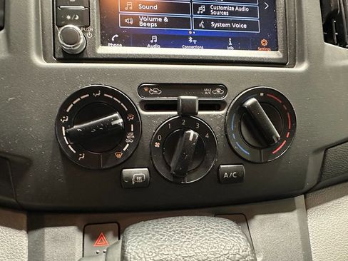 Used 2021 Nissan NV200 SV image 29