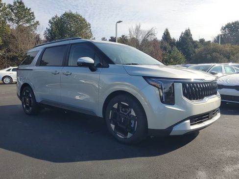 New 2026 Kia Carnival EX image 3