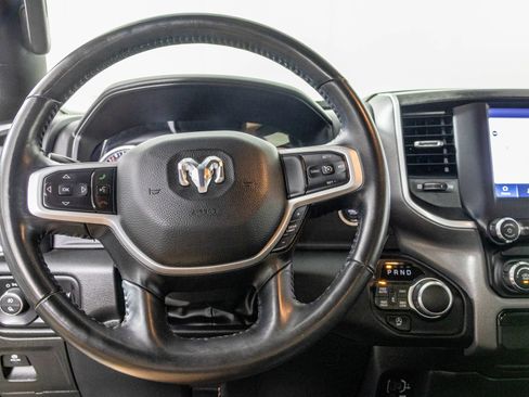 Used 2023 RAM 1500 Big Horn AWD/4WD image 32