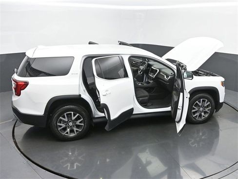 Used 2023 GMC Acadia SLE image 67