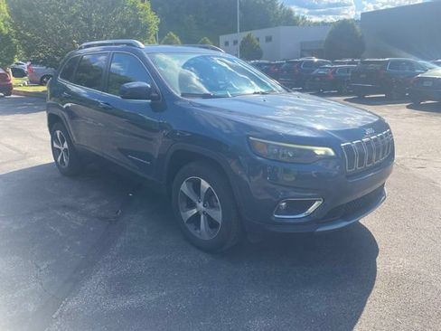 Used 2020 Jeep Cherokee Limited AWD/4WD image 3
