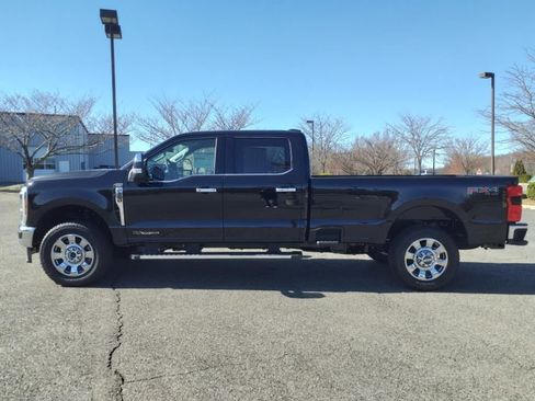 New 2025 Ford F250 Lariat w/ Chrome Package image 6
