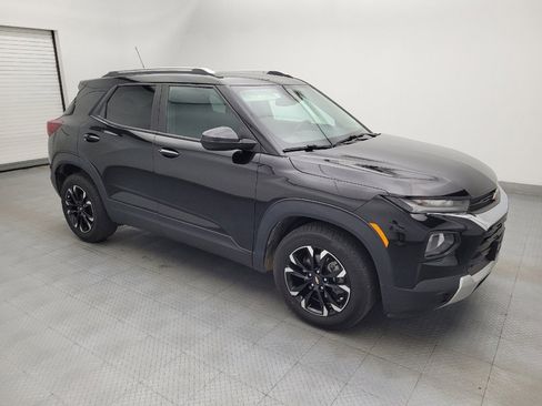 Used 2021 Chevrolet TrailBlazer LT w/ Convenience Package FWD image 11