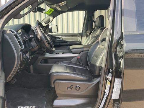 Used 2022 RAM 1500 Big Horn image 8