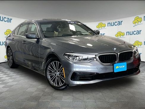 Used 2019 BMW 530e xDrive w/ Convenience Package AWD/4WD image 1
