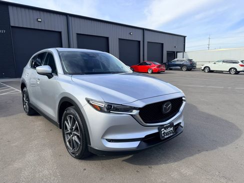 Used 2018 MAZDA CX-5 Grand Touring image 3