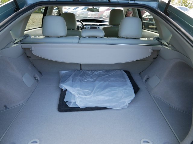Used 2012 Toyota Prius Three FWD image 10