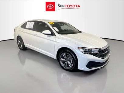 Used 2023 Volkswagen Jetta SE